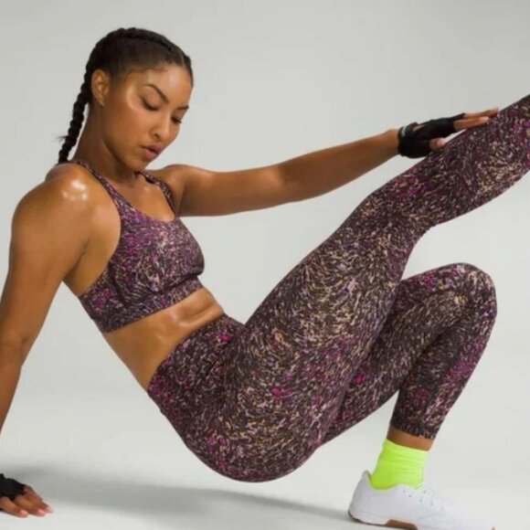 lululemon athletica Pants - Lululemon Wunder Train Contour Fit High-Rise Tight 28" Topography Multi; Size 0